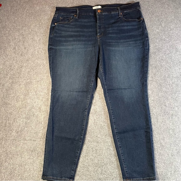 Loft Plus Denim - LOFT Women’s Skinny Jeans in Dark Blue Wash Sz 22